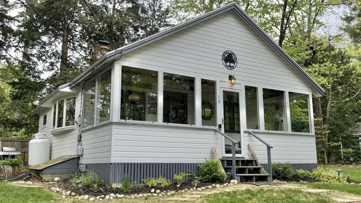 Sebago Cottage | KENDALLS COTTAGE AT SEBAGO LAKE