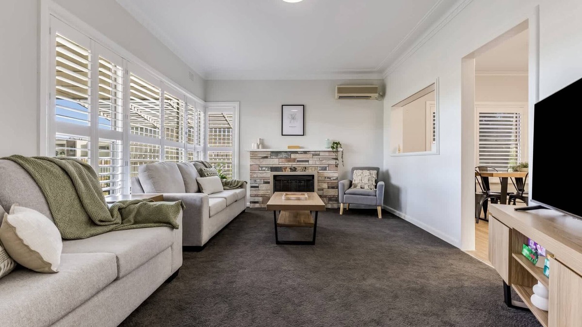 Kennington House | Kennington House, 3BR Home in Bendigo City