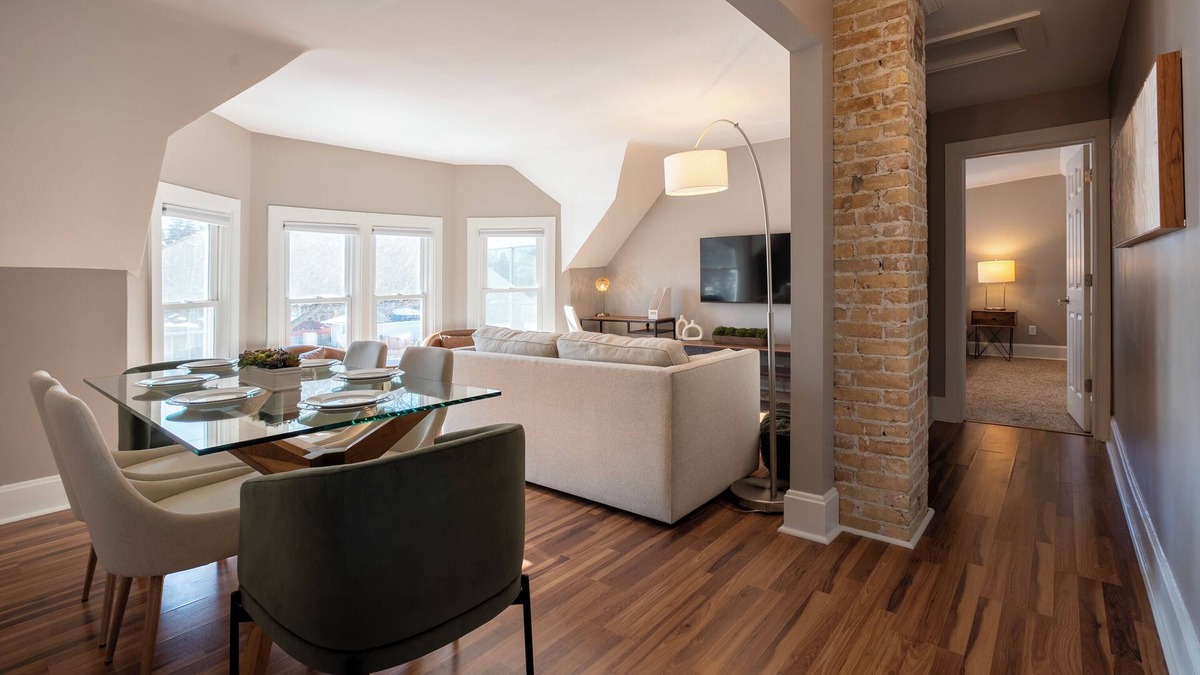 Kenosha House | Kenosha Gateway Getaway