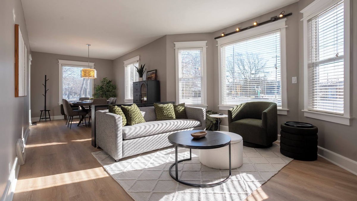 Kenosha House | Kenosha Lighthouse Retreat