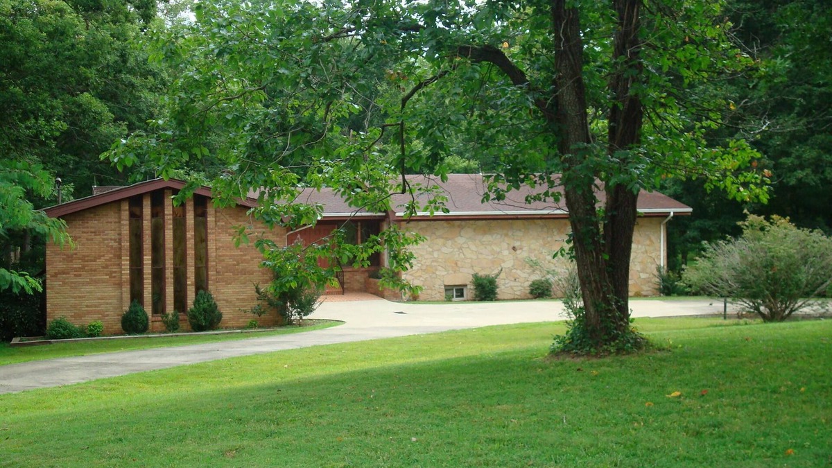 Benton House | Kentucky Lake House on Jonathan Creek