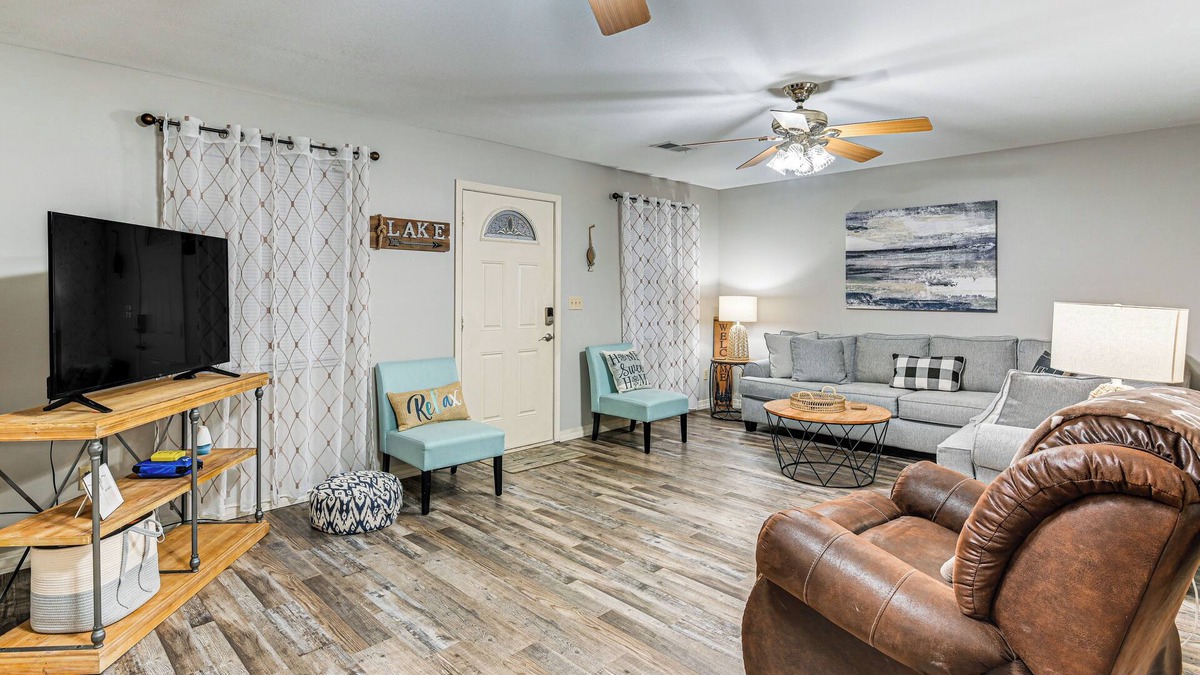 Murray House | Kentucky Lake Retreat Near Marina & Launch!
