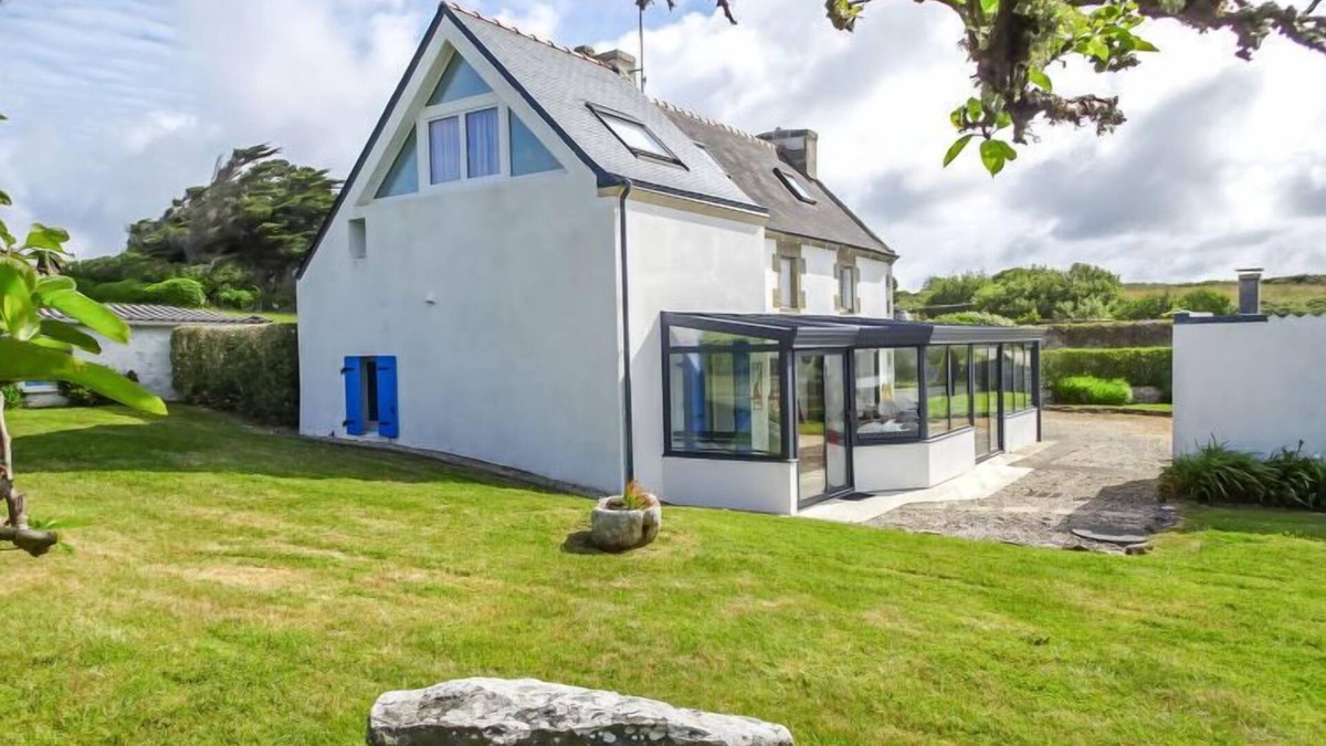 Cleden-Cap-Sizun House | Kerludu by Interhome