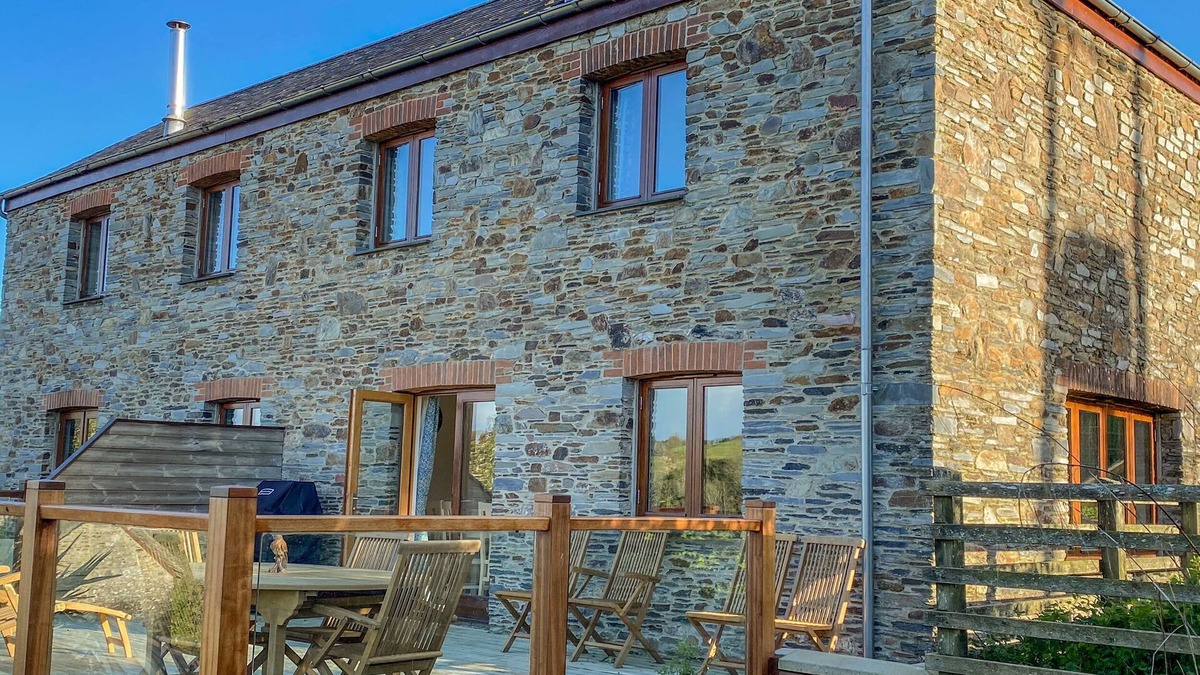 Totnes House | KESTREL, 19 DARTMOUTH GREEN, pet friendly in Blackawton