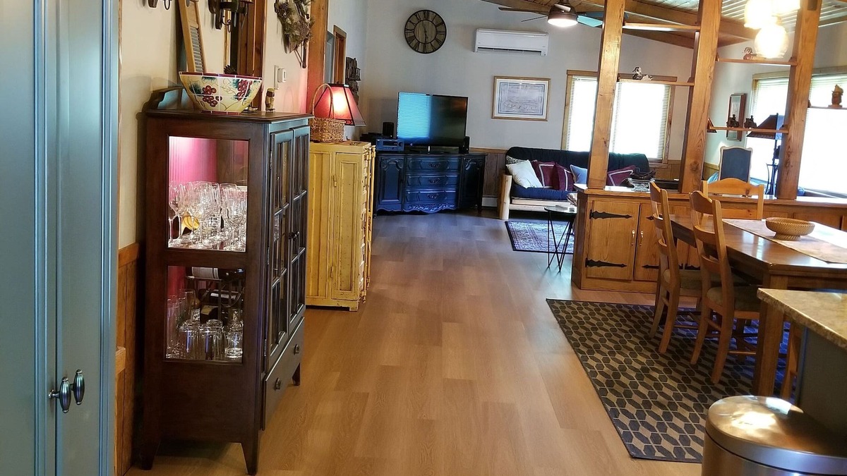 Hinckley Cabin | Kettle River Cabin nestled between the Twin Cities & Duluth, MN