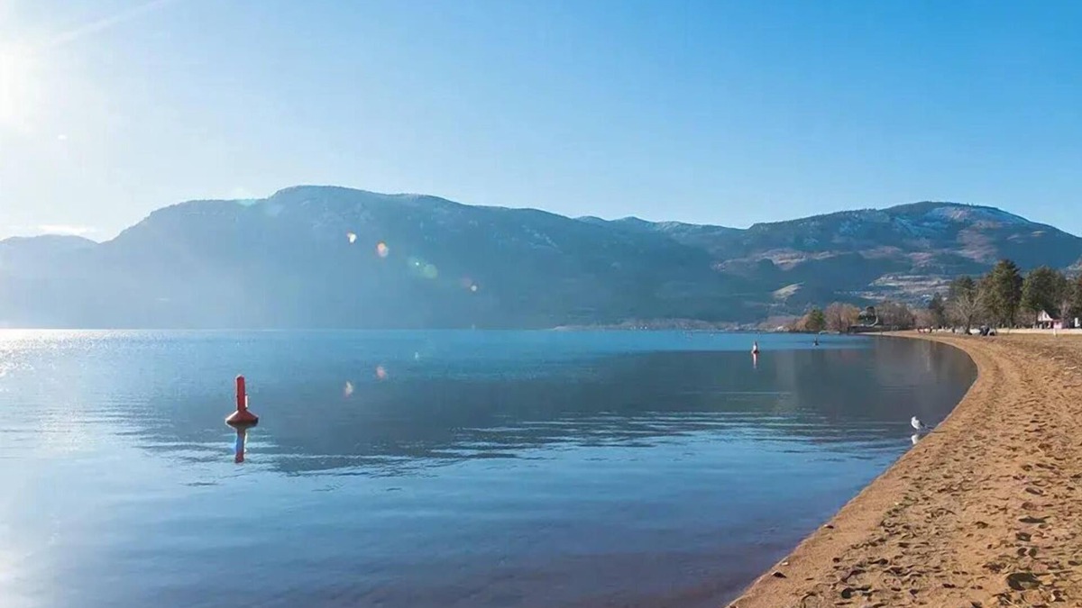 Okanagan-Similkameen Hotel | Kettle Valley Beach Resort
