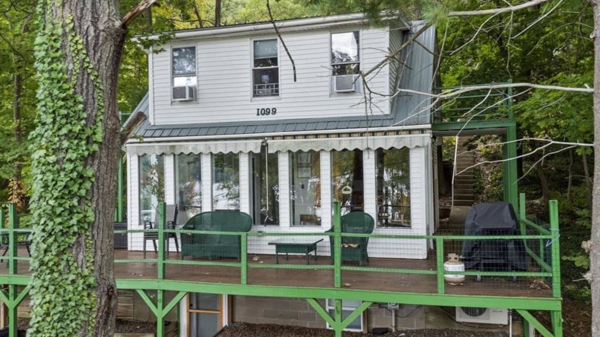 Dundee Cottage | Keuka Lake | Panoramic Lake Views | Lake Access