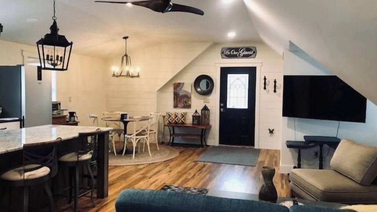 Penn Yan Apartment | Keuka Luxury Lakeview studio for two