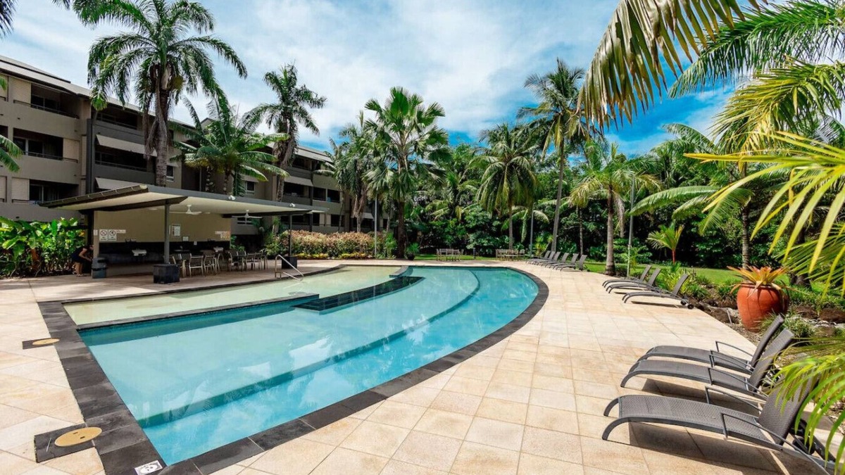 Kewarra Beach Apartment | Kewarra Beach Paradise 1BR Resort Style Apt - Pool