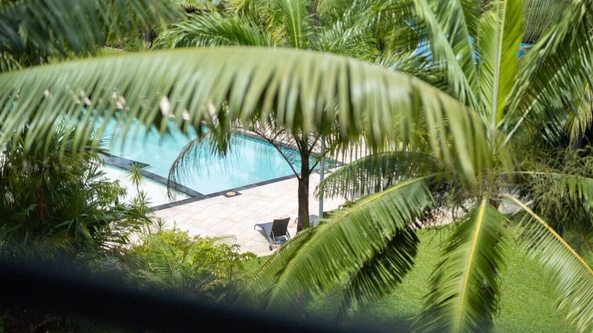Kewarra Beach Apartment | Kewarra Beach Studio Apt with Resort Pool & BBQ