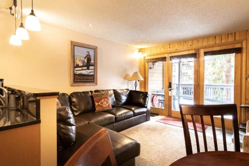Mountain House Apartment | Key Condo 2939