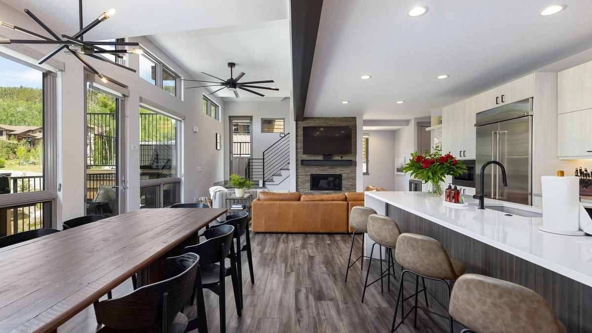 Keystone House | Keystone Adventures Basecamp 4 Bedroom Townhouse