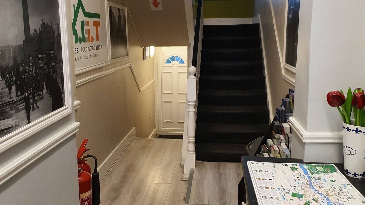 Broadstone Bed & Breakfast | KGT House