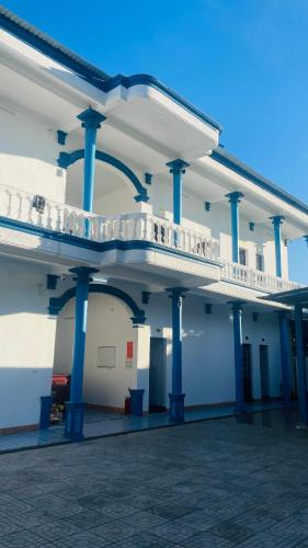Thach Ha Hotel | khách sạn đặng gia