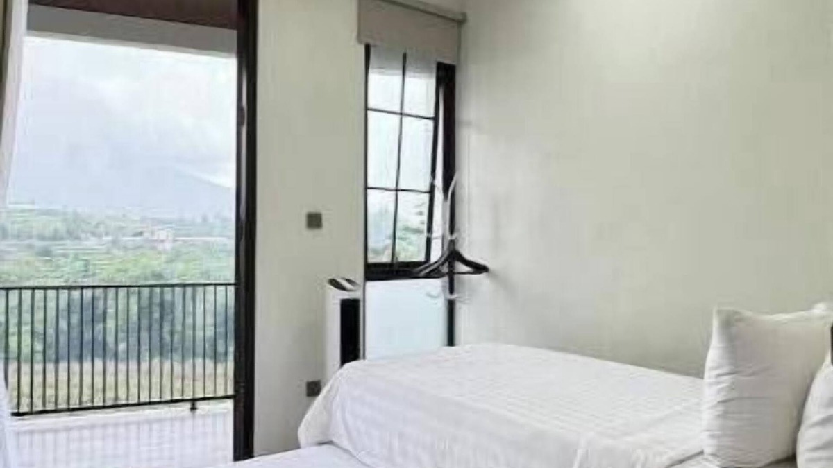 Ngaglik Villa | Khainest - Stunning 3BR with pool & mountains view