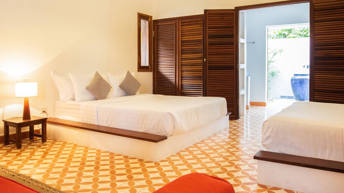 Kampot Hotel | Khla Lodge Quad Family room - Pool View
