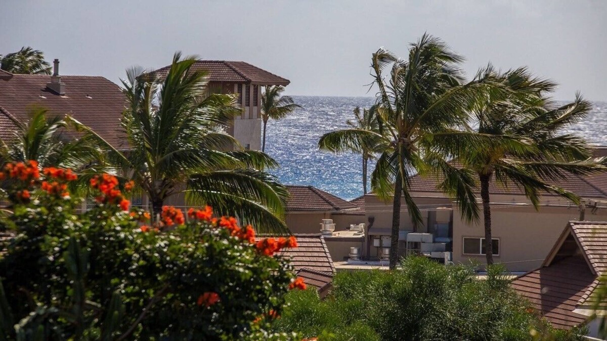 Poipu Condo | Kiahuna 331. Beautifully Furnished And Great Views. Central AC.