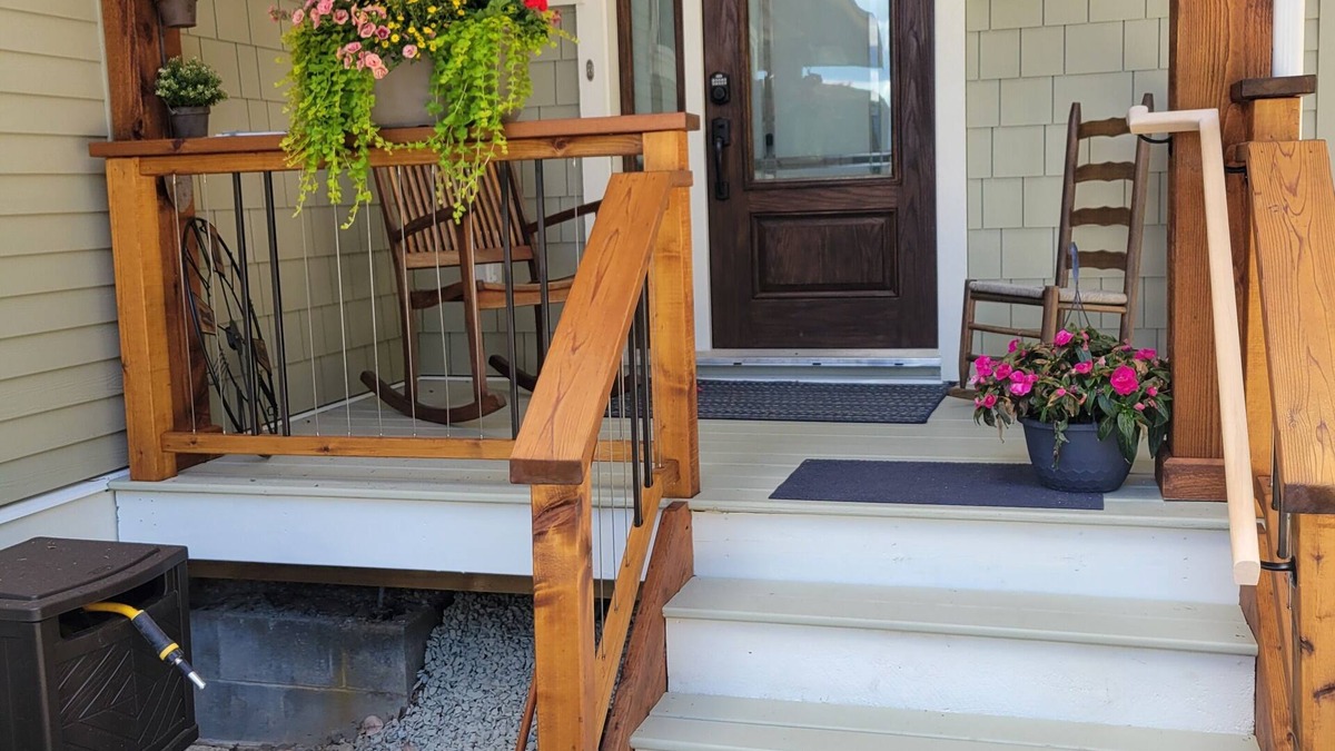 Salt Spring Island Apartment | Kick back and relax in this Quiet, calm, stylish and newly built space.