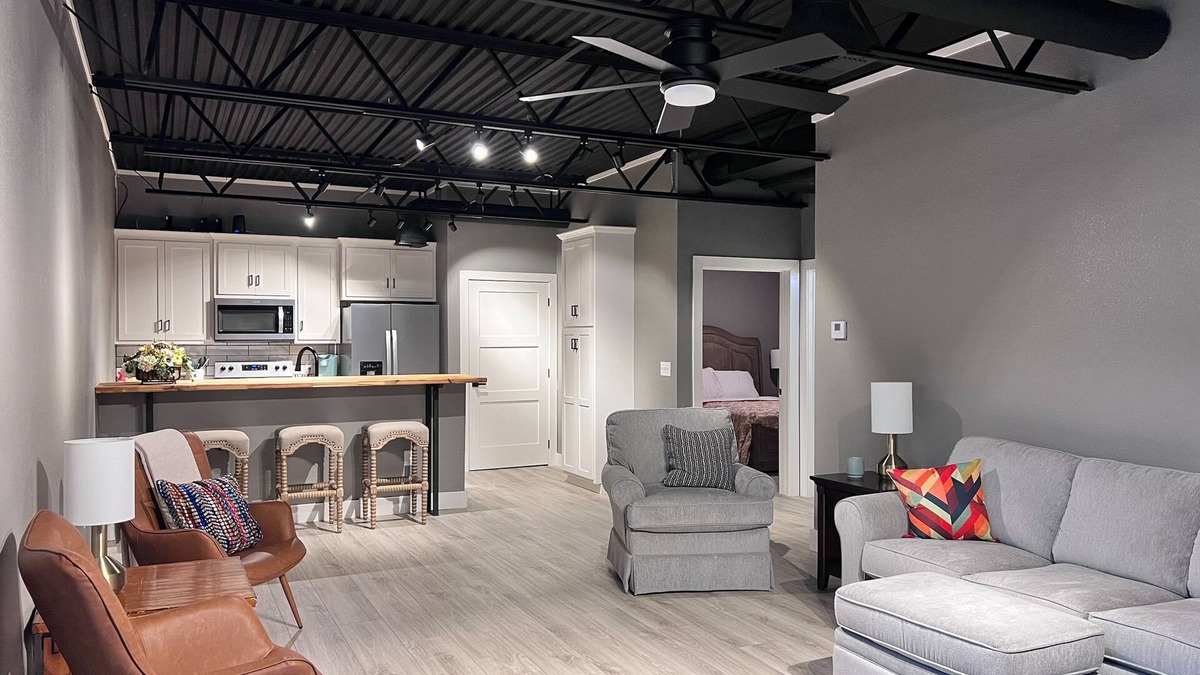 Wichita Falls Apartment | Kickapoo Apartments, Unit #6 | Modern apartment in Wichita Falls