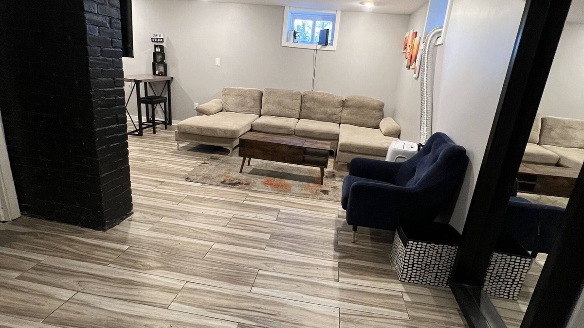 Upper Darby Apartment | Kickback and relax in a one bedroomapartment.