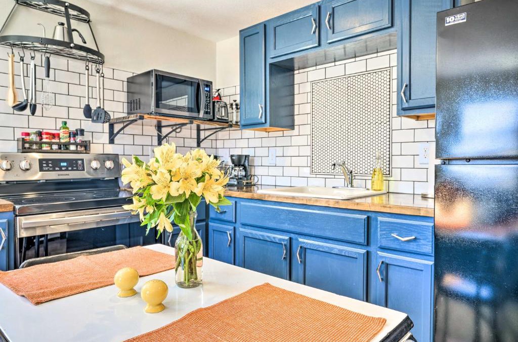 Fairfax House | Kid-Friendly House about 8 Mi to Cedar Rapids!