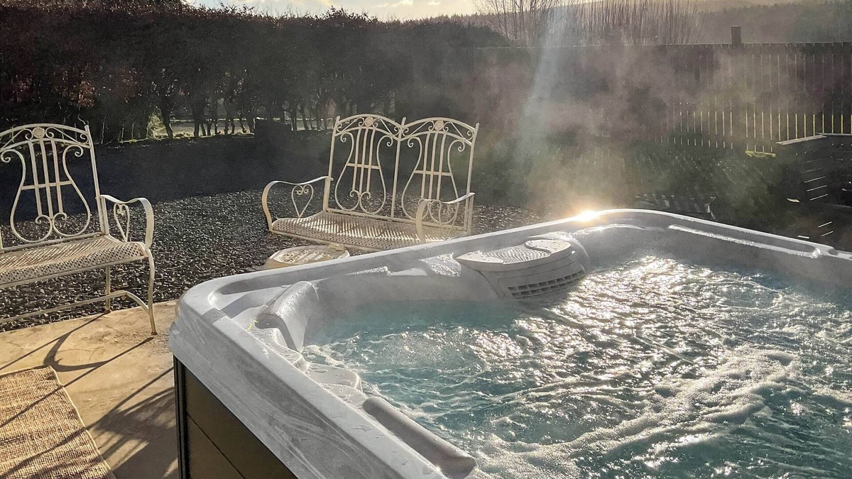 Hexham Cottage | Kielder Cottage Spa - E3533