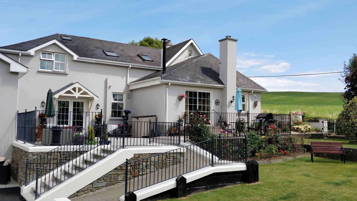 Timoleague Bed & Breakfast | Kilcatten Lodge B&B