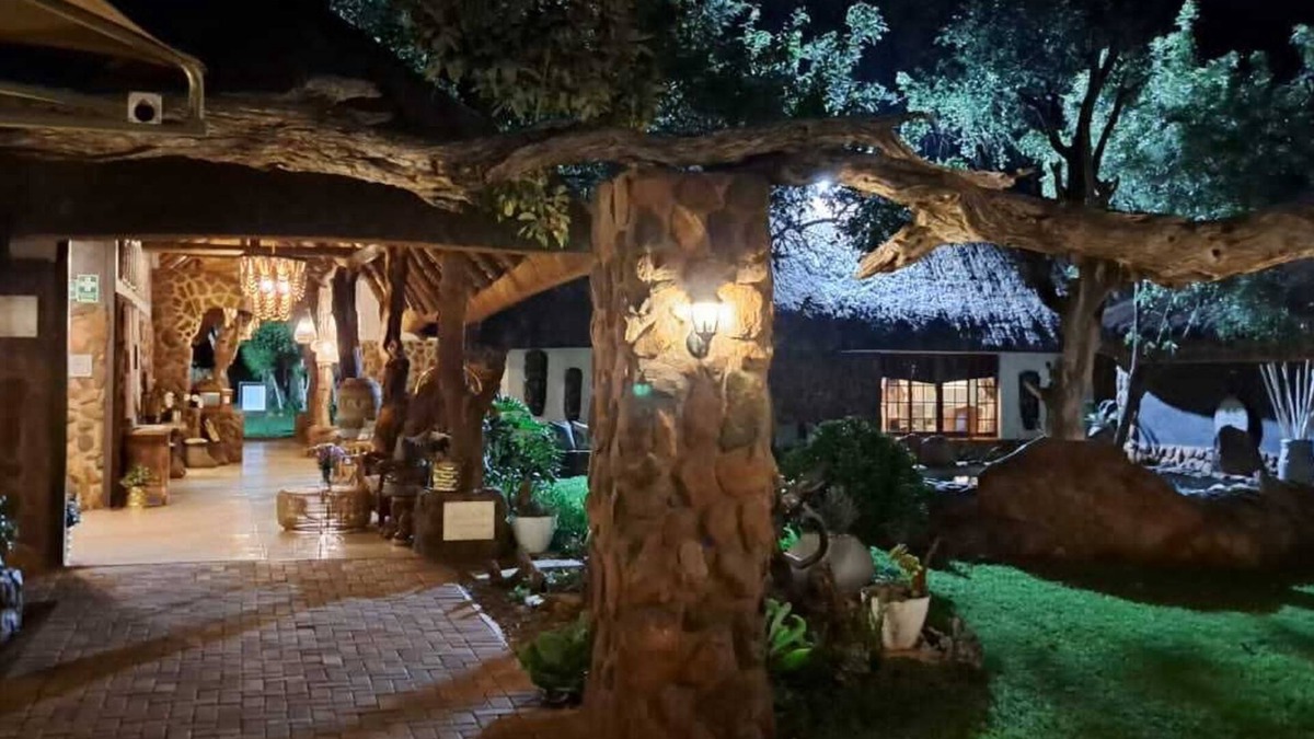Kareeberg Cabin | Kilima Private Game Reserve and Spa