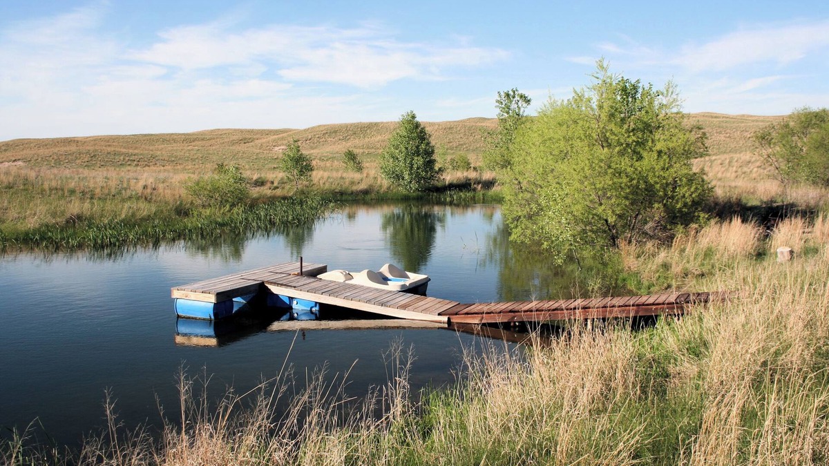 Cherry County Cabin | Killdeer Nook Guest Cabin