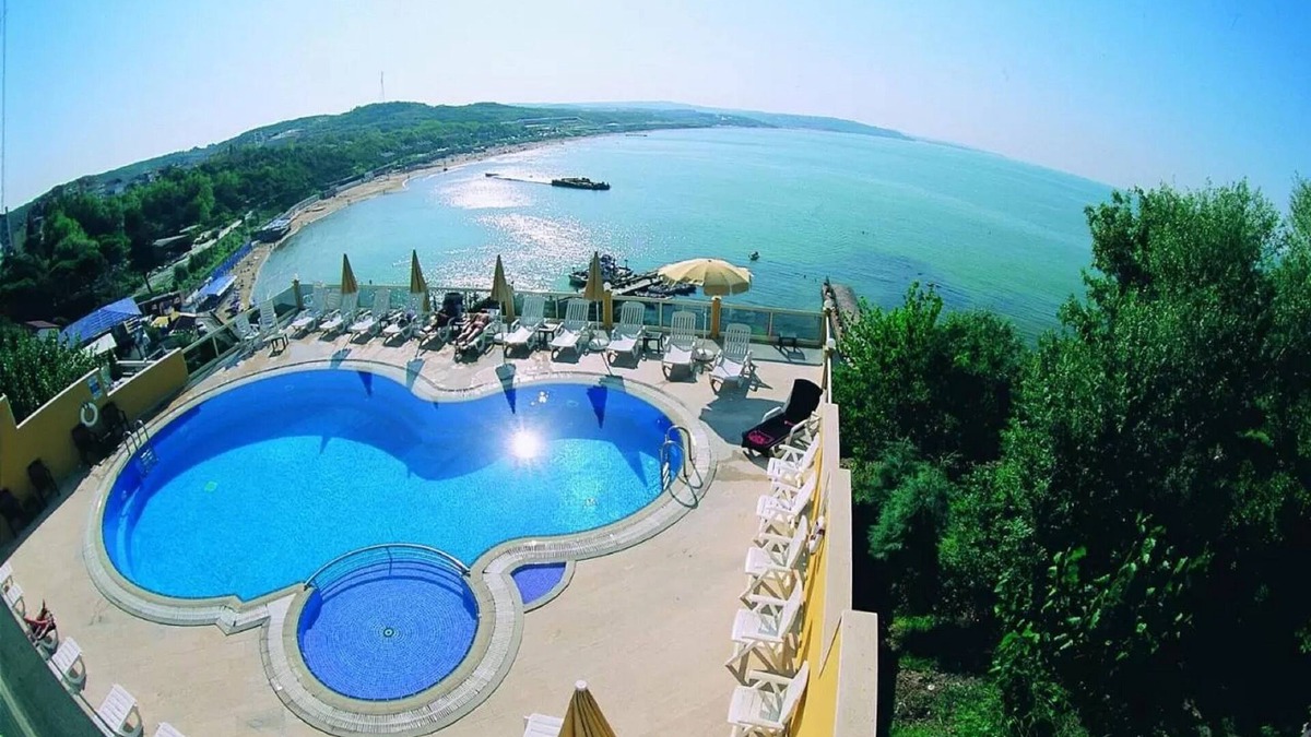 Kilyos Hotel | Kilyos Kale Otel