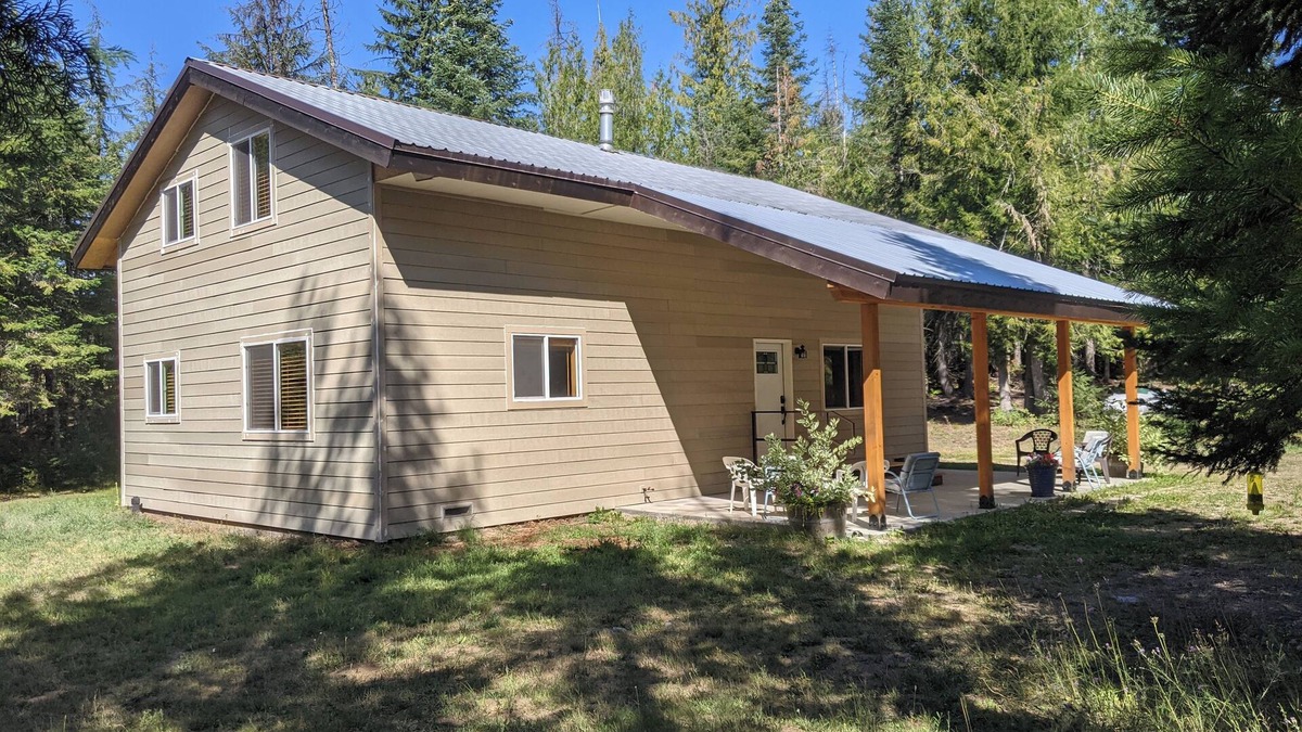 Priest River House | Kimber Cabin in the woods near Priest Lake, Idaho