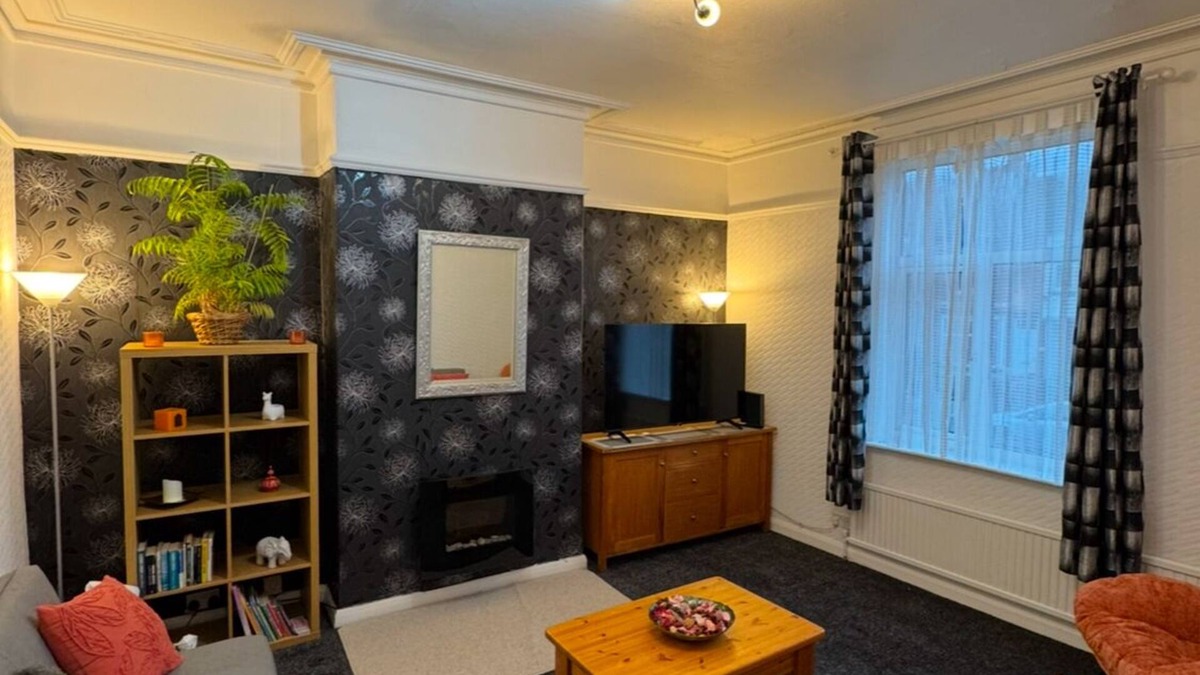Rotherham House | KimberworthMeadowhall Jnc 33/34 *Contractors*