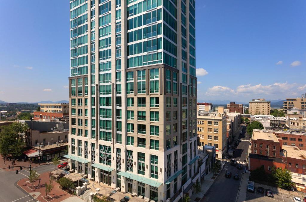 Downtown Asheville Hotel | Kimpton Hotel Arras by IHG