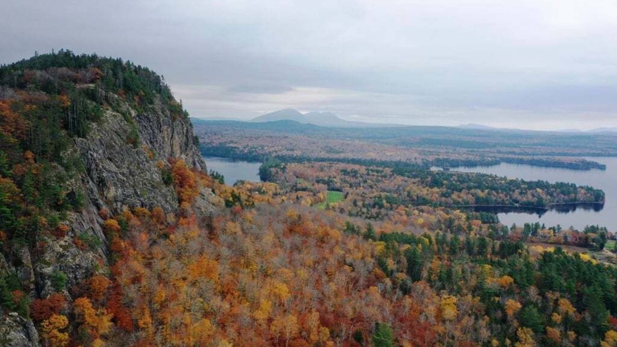 Rockwood Condo | Kineo View Suite (Direct Access to Moosehead Lake)
