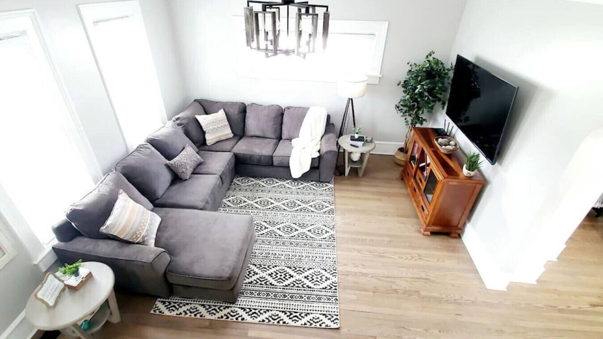 Alpena House | King Bed|Firepit|Central AC