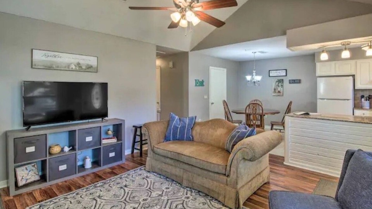 Flowood House | *King Bed* Peaceful Getaway Near the Reservoir