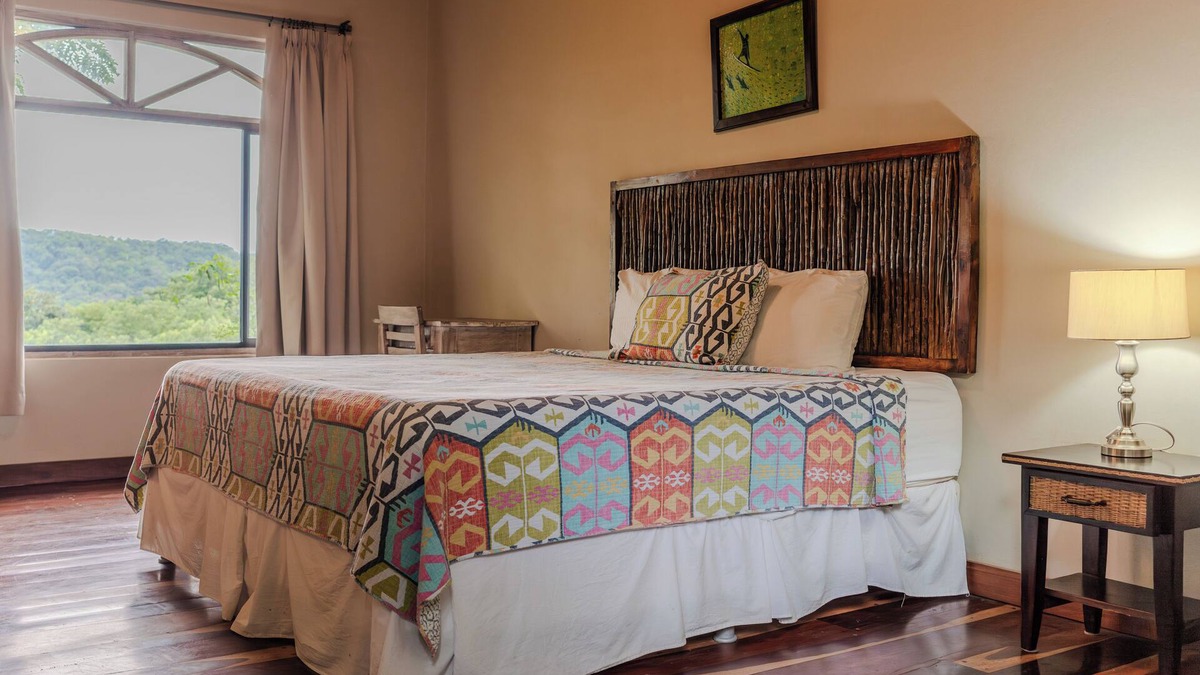 Popoyo Bed & Breakfast | King Deluxe Garden View