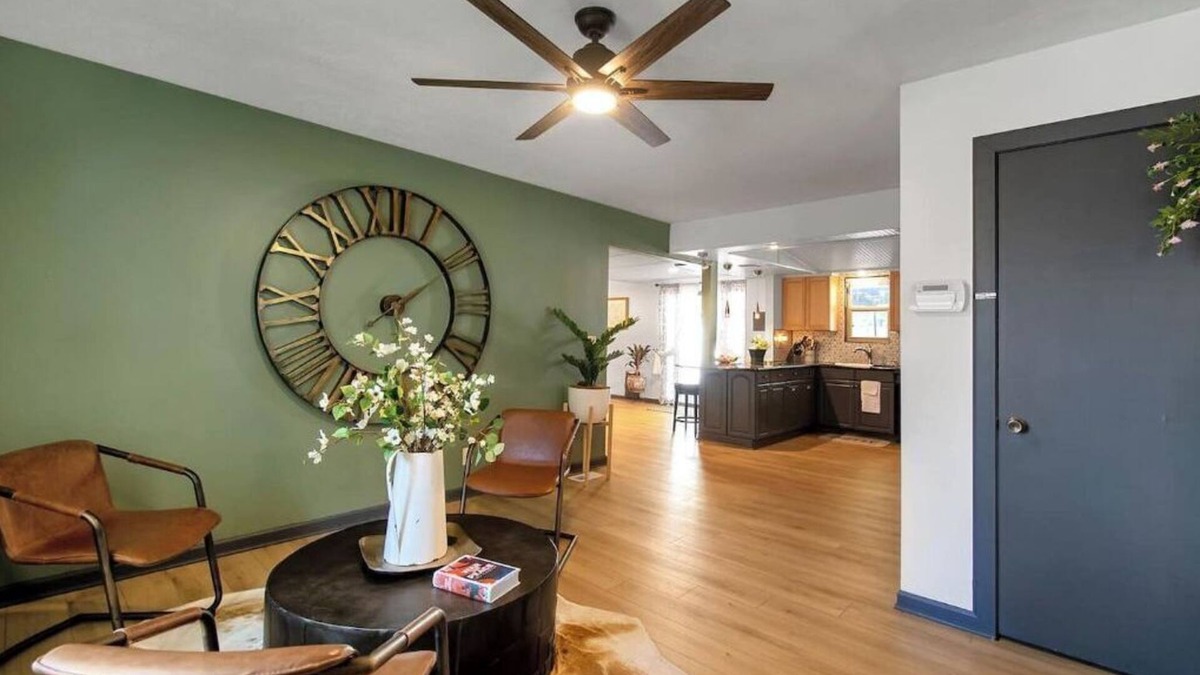 Wichita House | King Estate with attached Mid-Century Apartment & Gym.