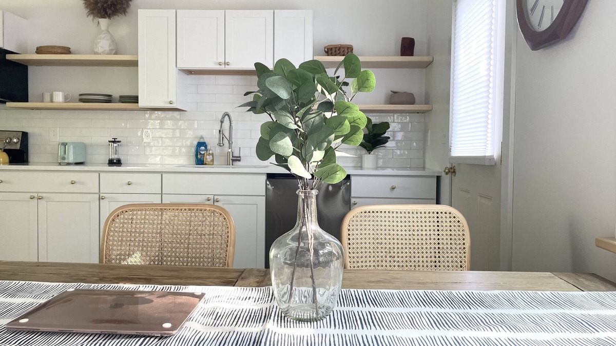 Topsham Apartment | King Size Sun Rise Midcoast Lovely Stay
