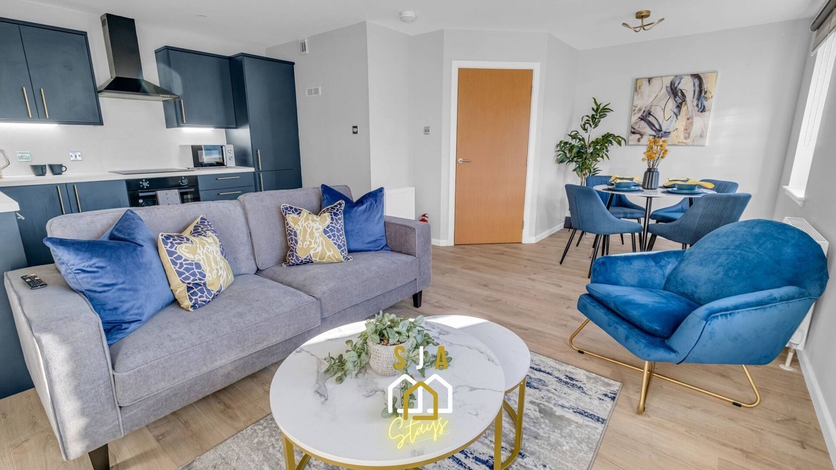 Central Aberdeen Apartment | King Street Stay - SJA Stays - Modern 2 Bed