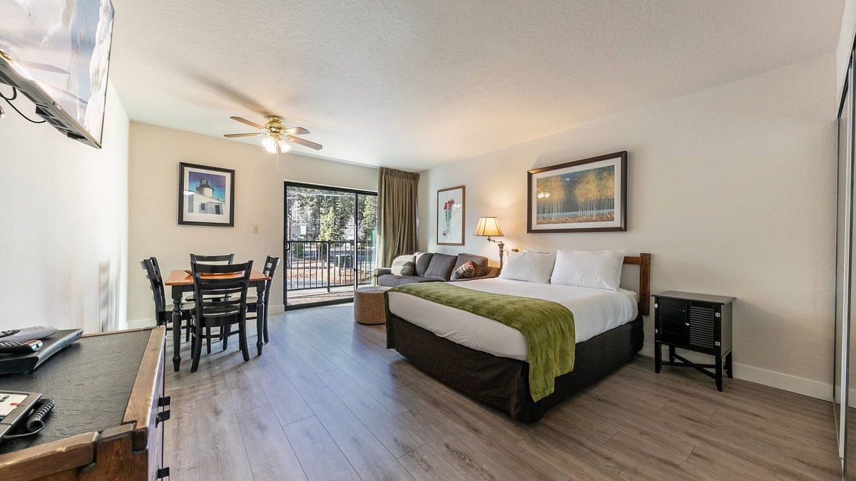 Truckee Condo | King Studio 2nd Floor #234 at Donner Lake Village