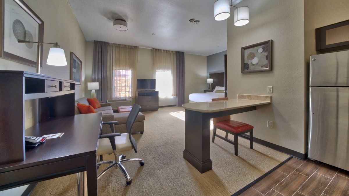 Lubbock Apartment | King Studio Close to Texas Tech