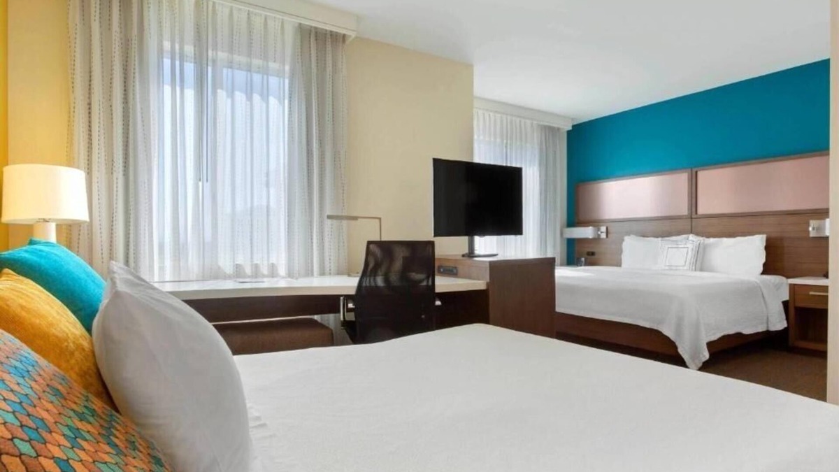 Secaucus Apartment | King Studio Near The Plaza NYC