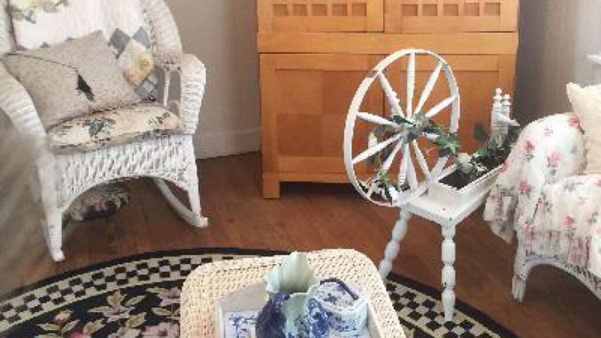 San Angelo Bed & Breakfast | King Suite with landmark view at Music Garden Mansion