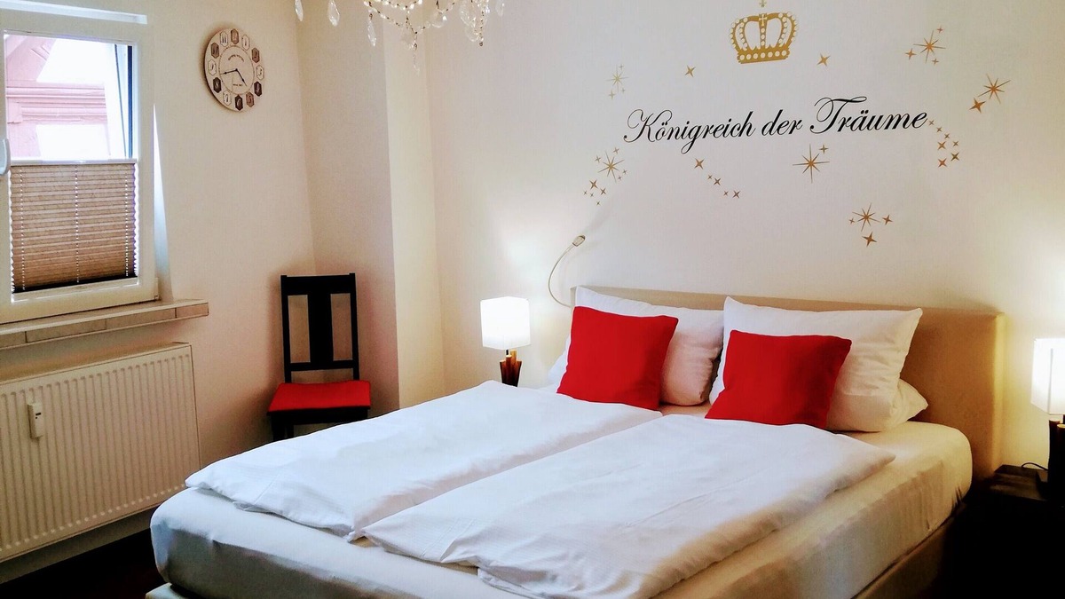 Koenigstein im Taunus Apartment | Kingdom of dreams in the heart of the old town from 1 night