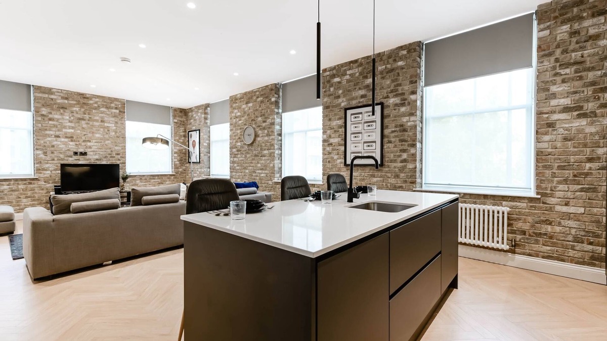 Cubitt Town Apartment | Kings Cottage - 3 bed Apt