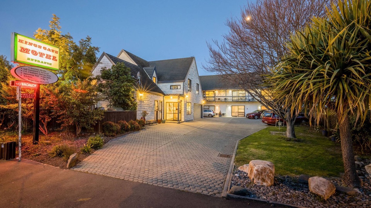 Nelson Hotel | Kings Gate Motel