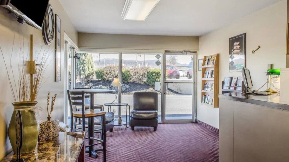 Reading Hotel | Kings Inn Motel