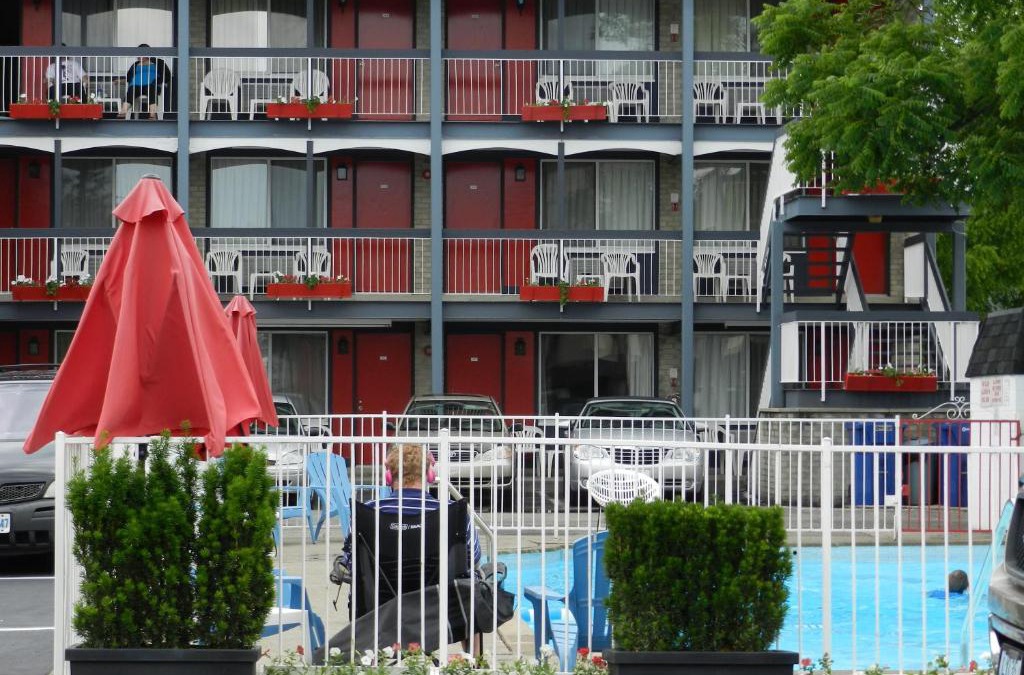 Niagara Falls Hotel | Kings Inn Near the Falls