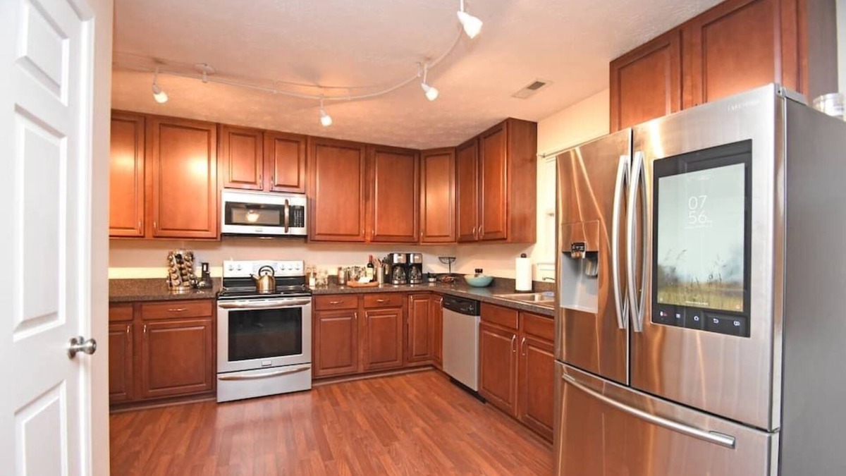 Kings Mills House | Kings Manor · The Best of North Cincinnati @ Kings Manor